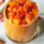 طرز تهیه اسموتی انار و نارنگی