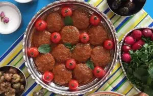 تصویر شماره 2 از گالری طرز تهیه شامی کباب با گوجه فرنگی و سیب زمینی